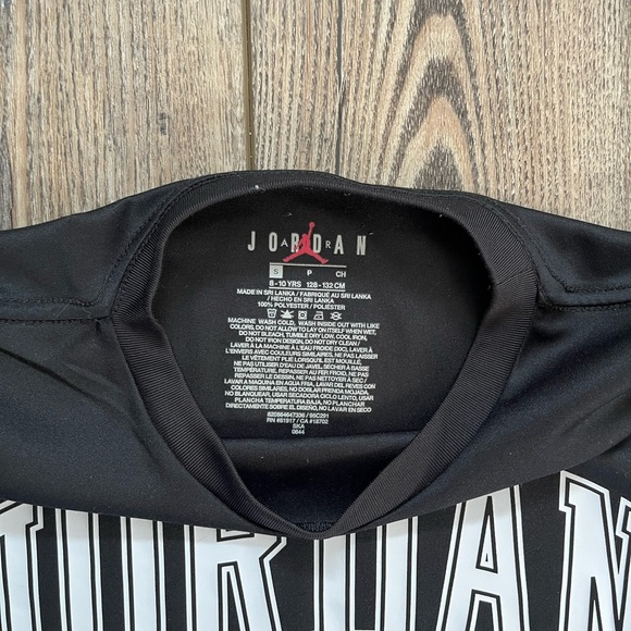 Jordan Dri-FIT T-Shirt Youth Size S (8-10 Yrs) Black #23 Michael Jordan - Picture 3 of 4